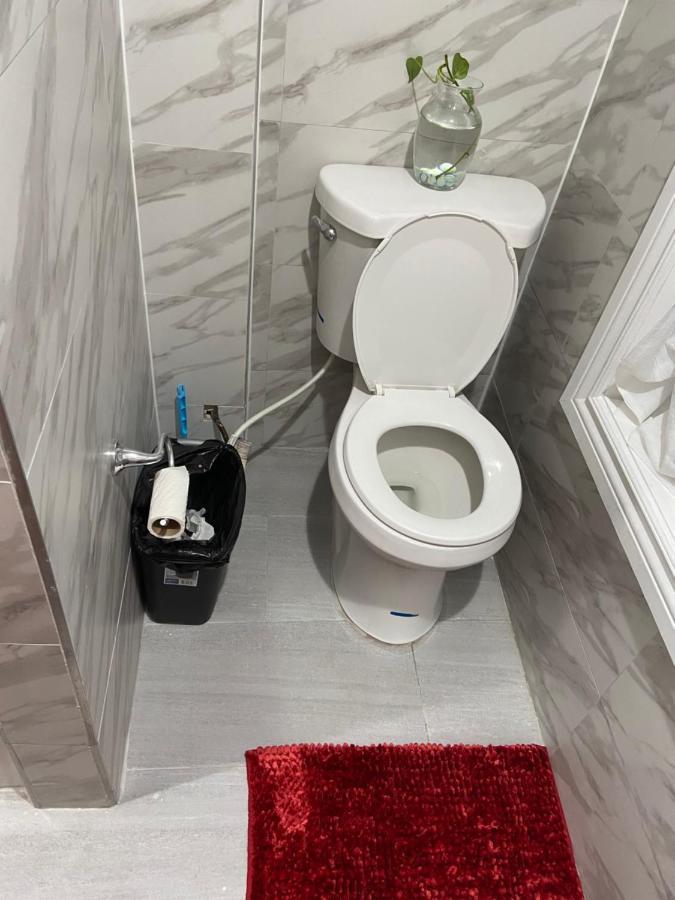 Affordable Room In Queens New York Exteriör bild