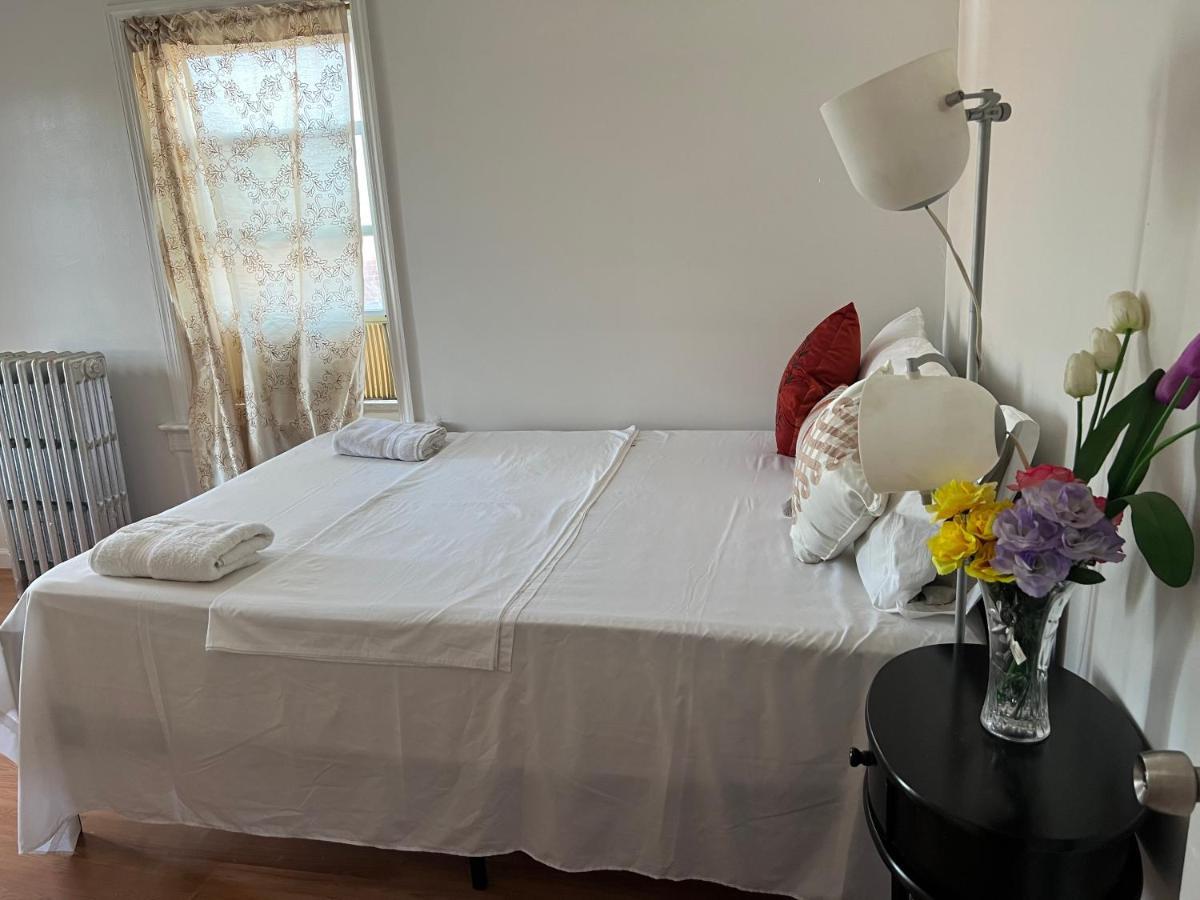 Affordable Room In Queens New York Exteriör bild